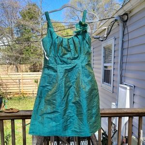 Beautiful taffeta short formal dress